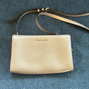 Michael Kors Crossbody Bag